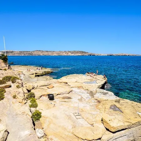 Lägenhet Summer Breeze With Panoramic Terrace - By Getawaysmalta