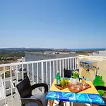 Summer Breeze With Panoramic Terrace - By Getawaysmalta * Mellieħa