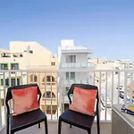 Summer Breeze With Panoramic Terrace - By Getawaysmalta Daire *