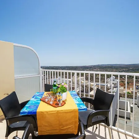 Appartement Summer Breeze With Panoramic Terrace - By Getawaysmalta *