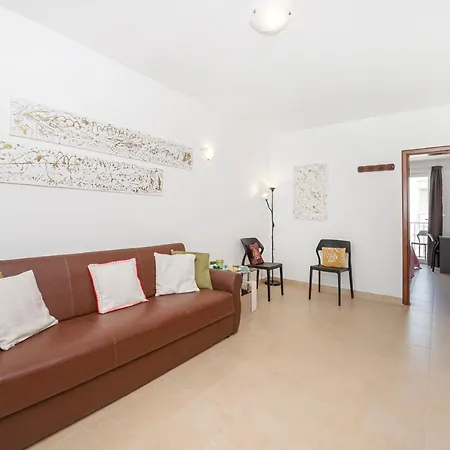 Summer Breeze With Panoramic Terrace - By Getawaysmalta