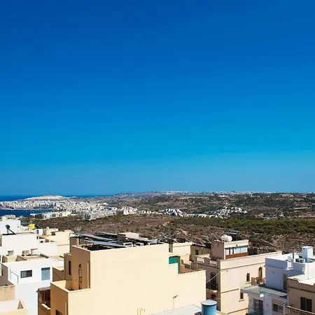 Appartement Summer Breeze With Panoramic Terrace - By Getawaysmalta Mellieħa