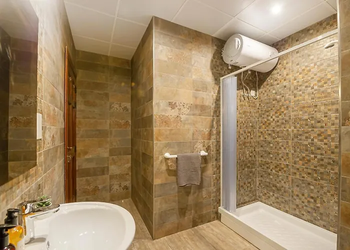 Summer Breeze With Panoramic Terrace - By Getawaysmalta